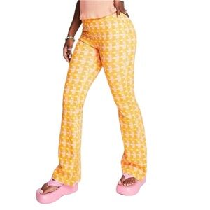NWT Cotton On 70s Inspired Printed Flares in Orange XXS